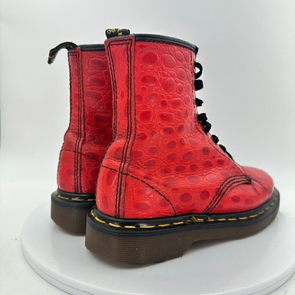 Dr Martens Women Size 5 Croco Red Snake Patent Leather 8 Eye Combat Boot - Picture 5 of 13